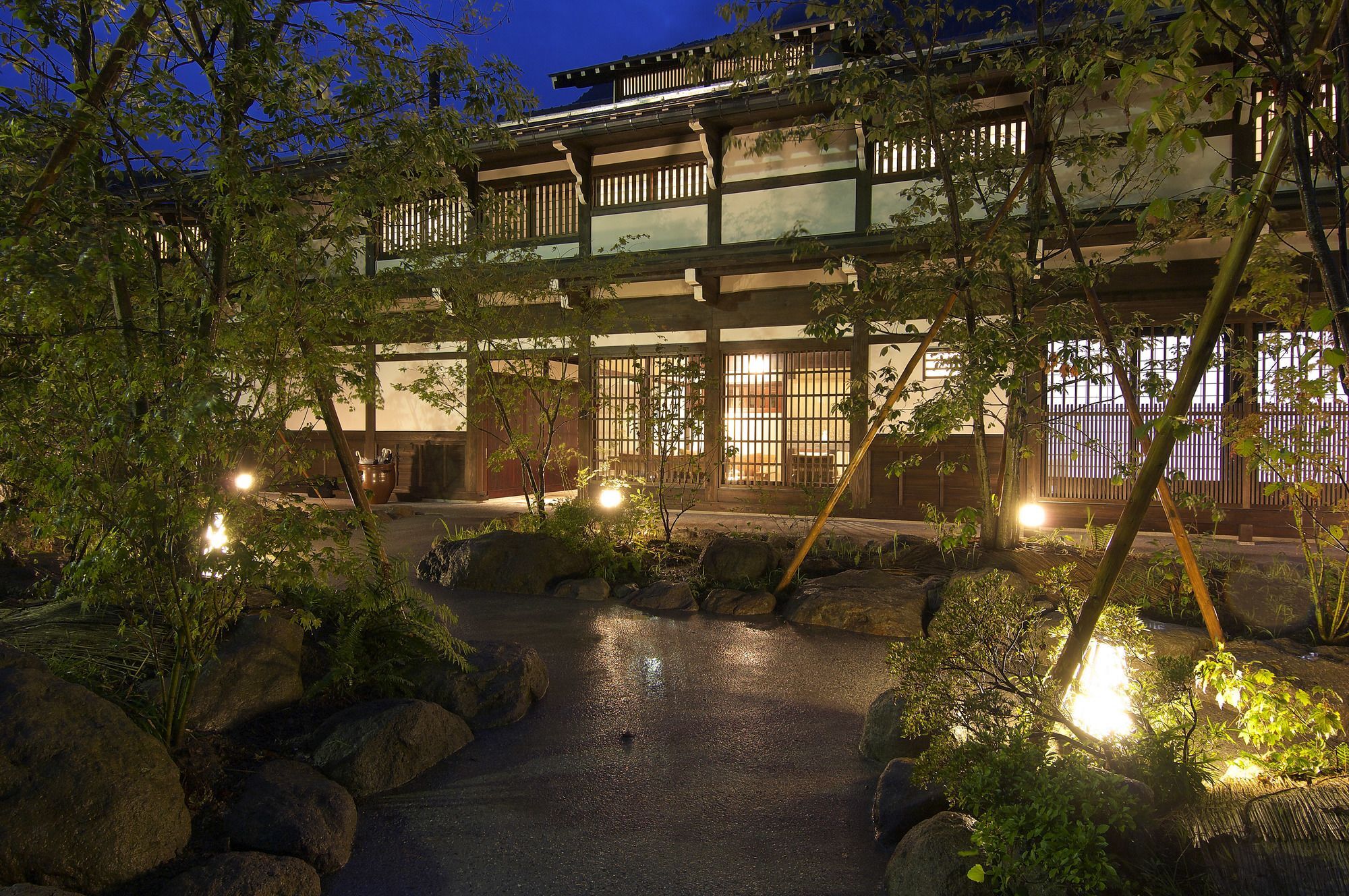 Yamaboushi Hotel Takayama  Bagian luar foto